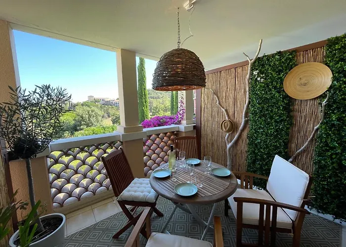 Cap Esterel Riviera דירה